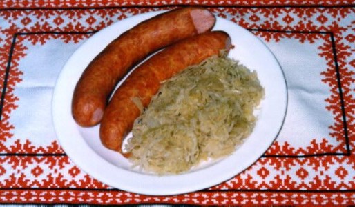 Kovbasa- sausage with steamed cabbage